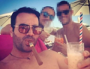 «Ξαναχτύπησε» ο δικηγόρος από τη Θεσσαλονίκη: «Ξεχύθηκαν πρόωρα φάλαινες & φώκιες στις παραλίες» (φωτό)